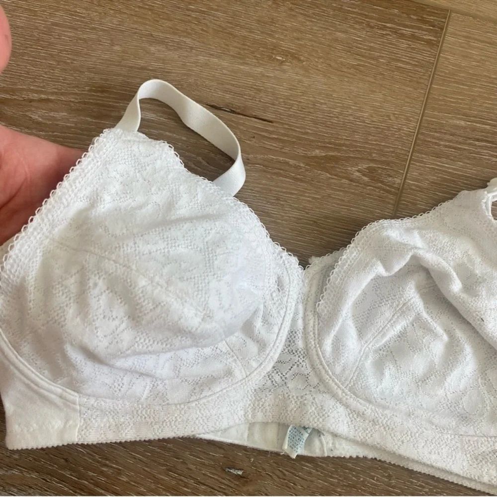 Expectant Moments white nursing bra